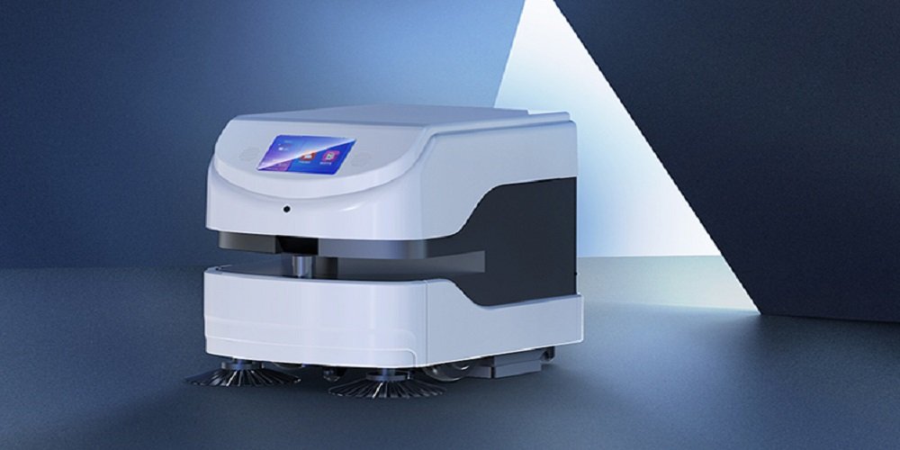 Snail robotic floor cleaner vs. traditional floor cleaning methods