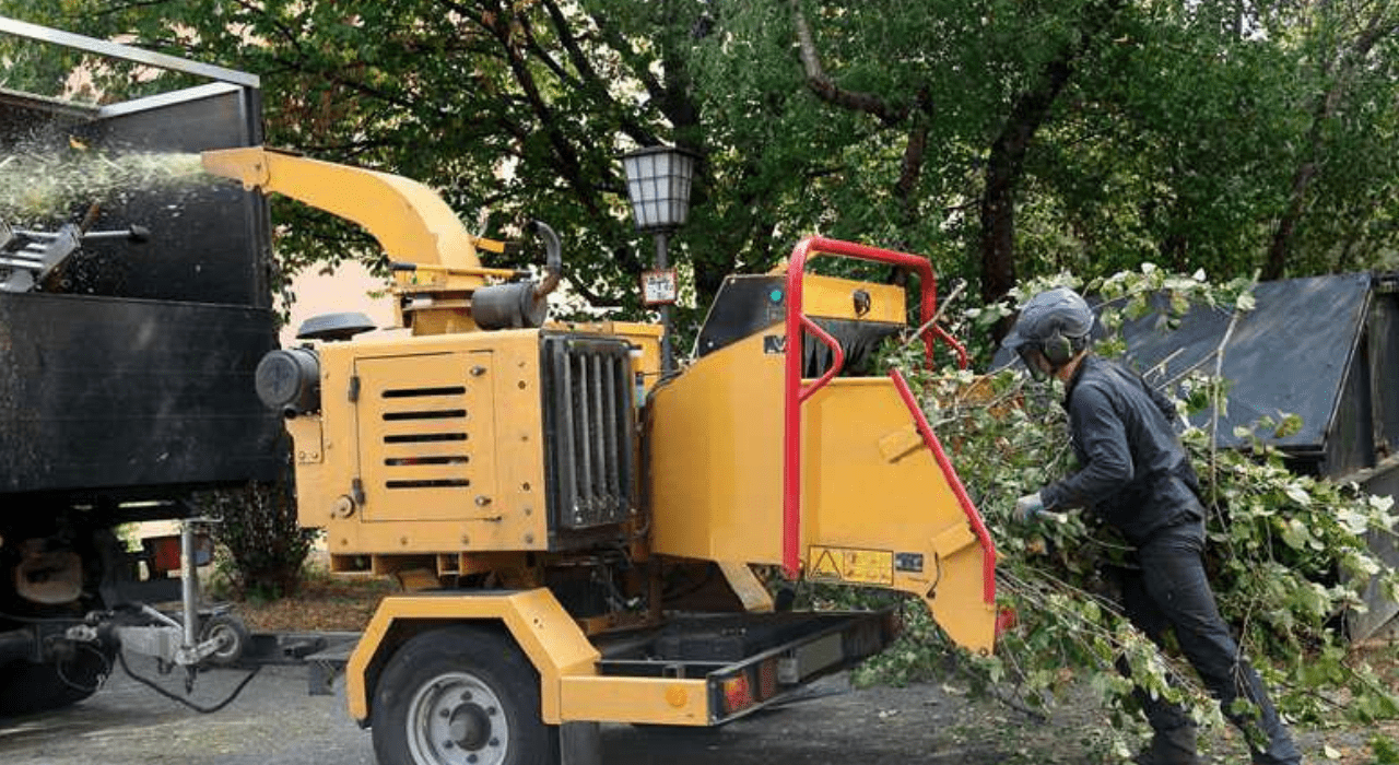 Which Kinds of Tub Grinder Parts Are There?